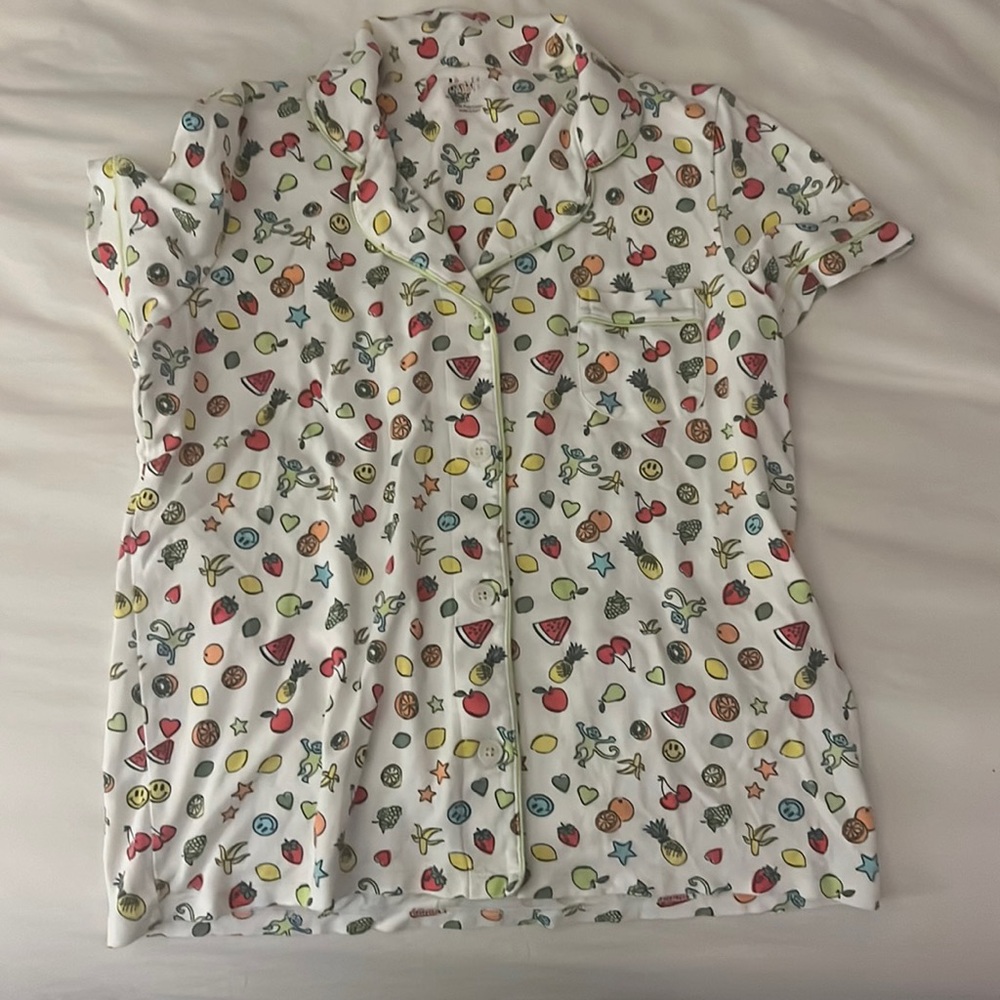 Roller rabbit x sugarfina